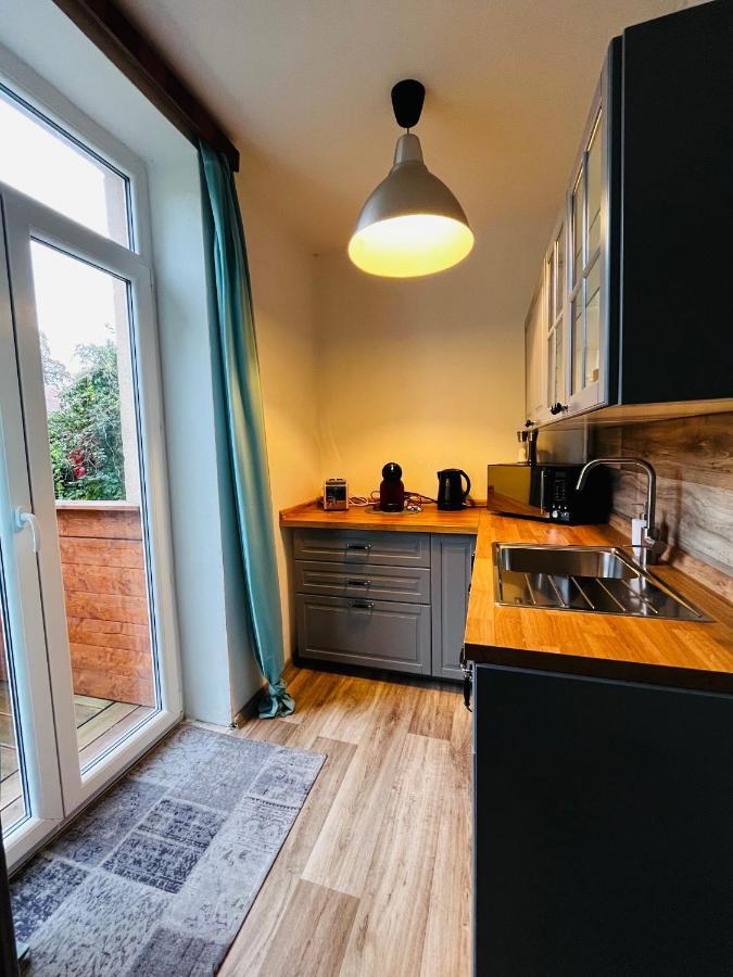 דצ'ין Apartma Luxura מראה חיצוני תמונה