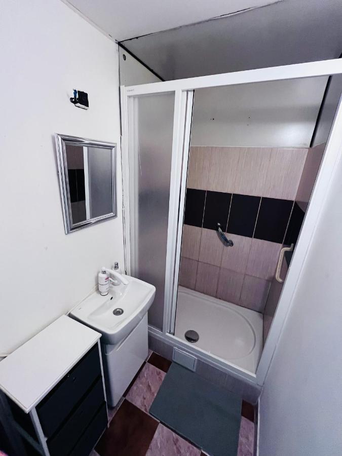 דצ'ין Apartma Luxura מראה חיצוני תמונה