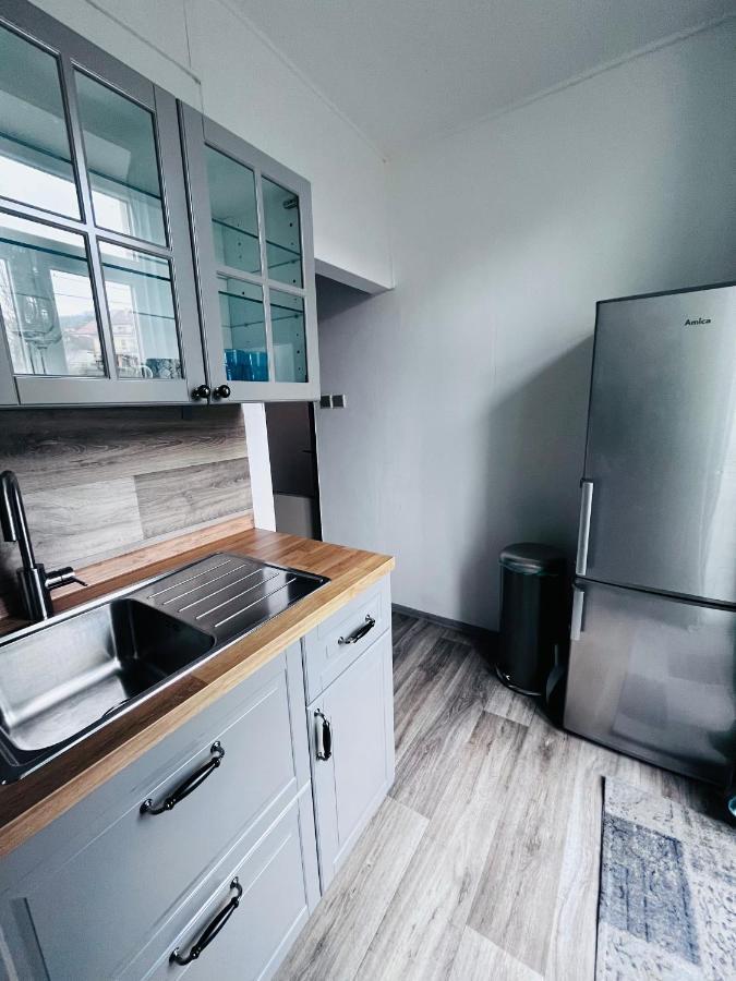 דצ'ין Apartma Luxura מראה חיצוני תמונה