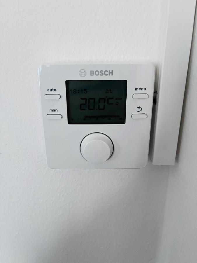 דצ'ין Apartma Luxura מראה חיצוני תמונה