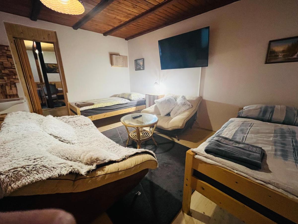 דצ'ין Apartma Luxura מראה חיצוני תמונה