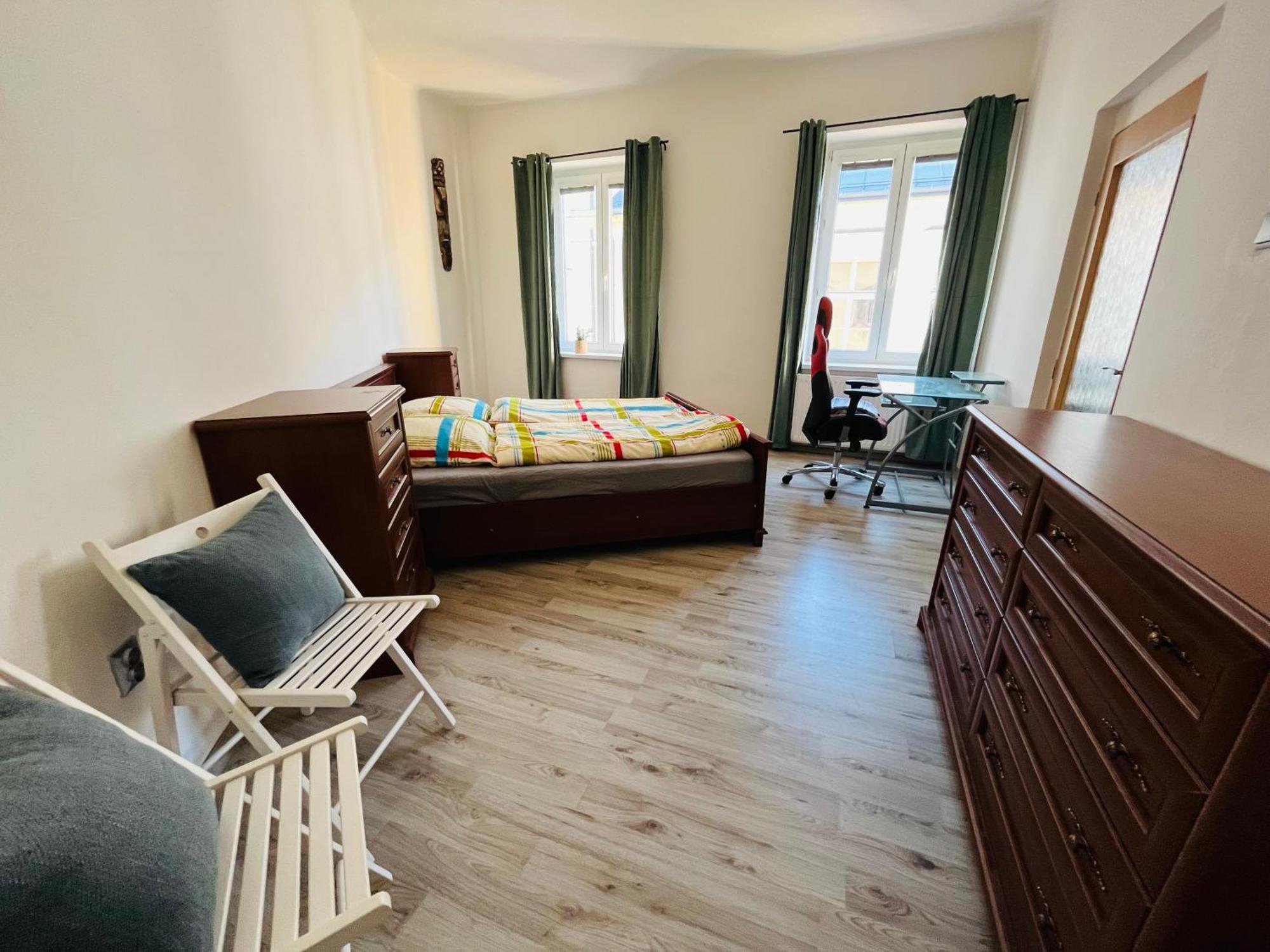 דצ'ין Apartma Luxura מראה חיצוני תמונה